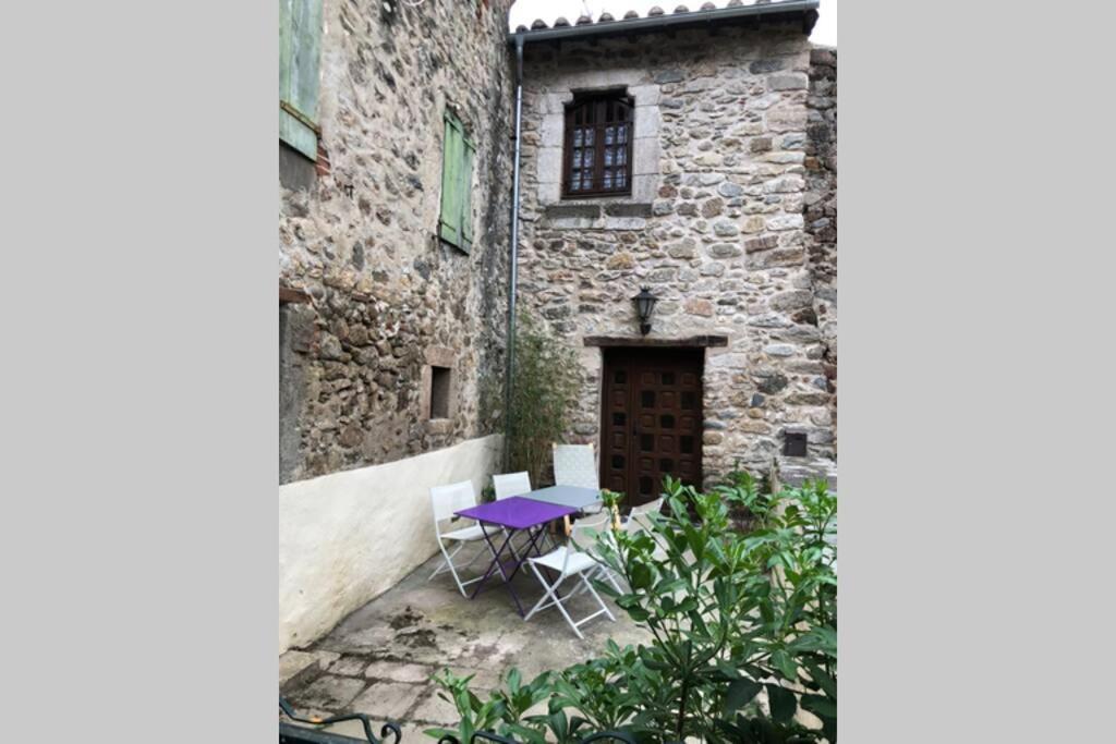 Les Maisons Du Conflent, Maisons Familiales En Pierre Au Coeur Des Remparts ヴィルフランシュ・ド・コンフラン エクステリア 写真
