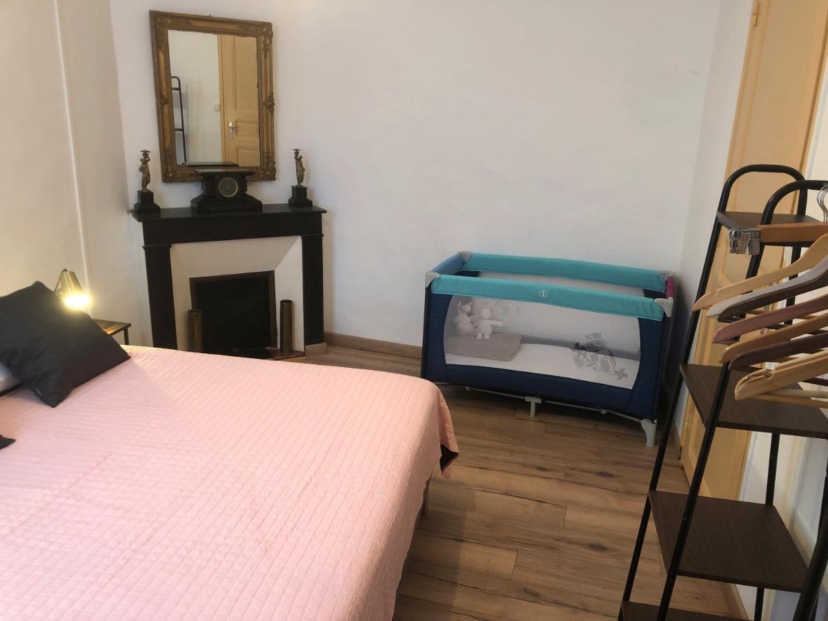 Les Maisons Du Conflent, Maisons Familiales En Pierre Au Coeur Des Remparts ヴィルフランシュ・ド・コンフラン エクステリア 写真